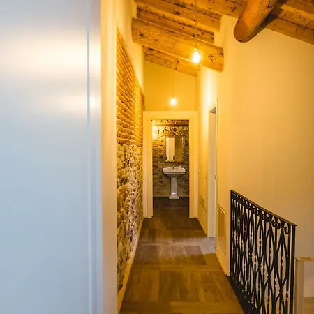 Colli Storici * Ντεζεντσάνο ντελ Γκάρντα